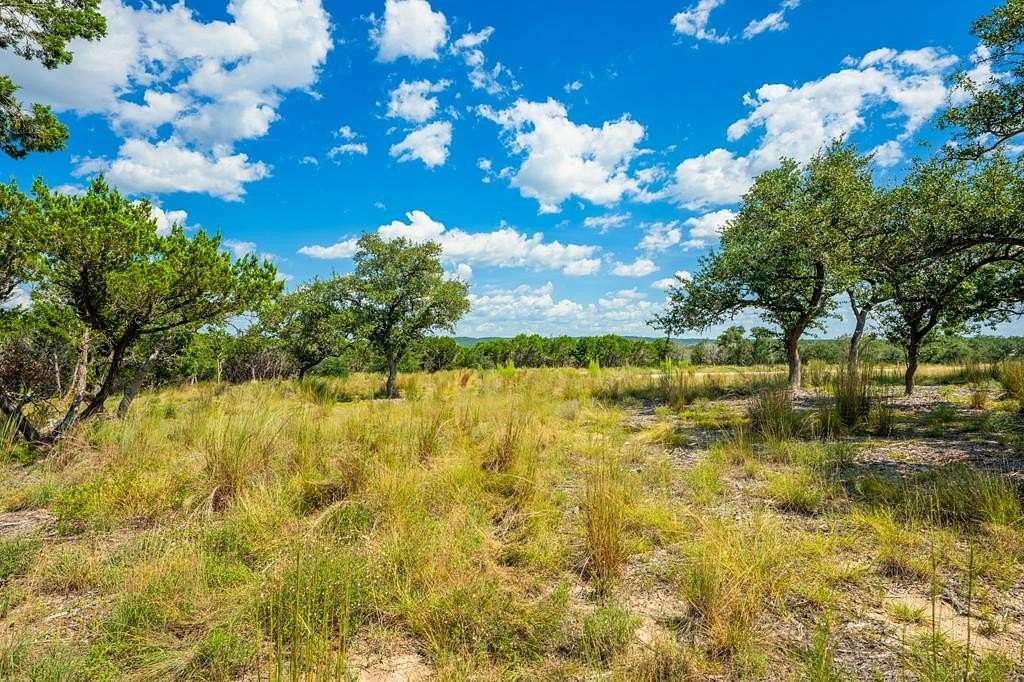 7 Acres of Residential Land for Sale in Camp Verde, Texas
