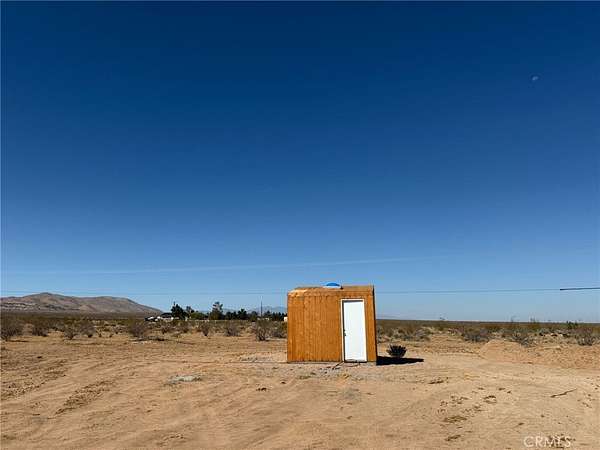 4.58 Acres of Residential Land for Sale in Apple Valley, California