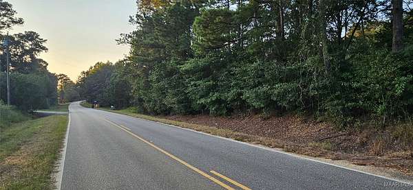 10 Acres of Land for Sale in Ramer, Alabama