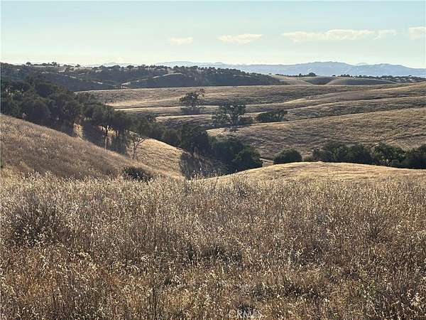 1 Acre of Land for Sale in Paso Robles, California