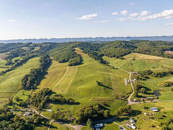 274 Acres of Agricultural Land for Sale in Bristol, Virginia