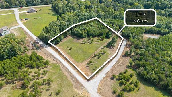 3 Acres of Residential Land for Sale in Altamont, Tennessee