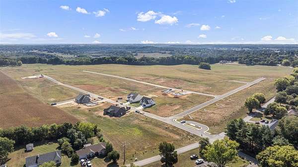 0.35 Acres of Residential Land for Sale in Alvaton, Kentucky