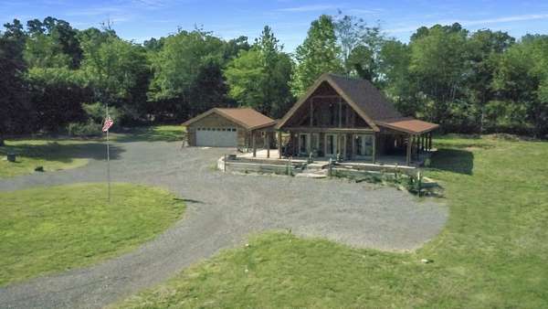 2.3 Acres of Residential Land with Home for Sale in Portland, Tennessee