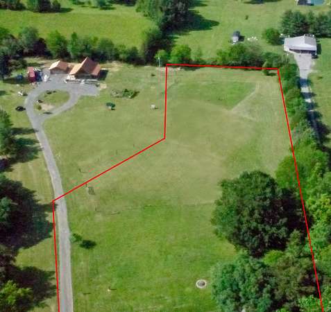 2.17 Acres of Residential Land for Sale in Portland, Tennessee