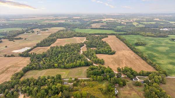 16.4 Acres of Land for Sale in Cedar Hill, Tennessee
