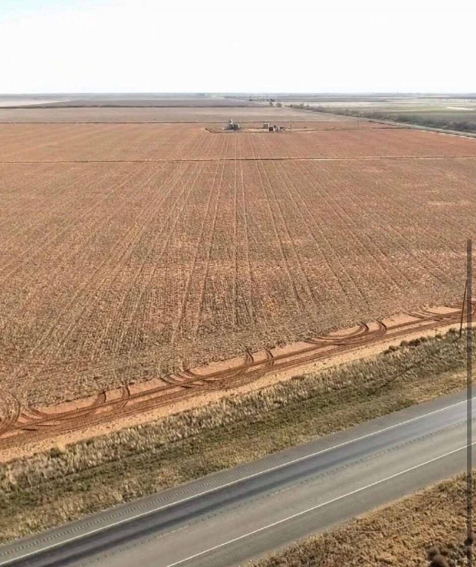 10 Acres of Residential Land for Sale in Muleshoe, Texas