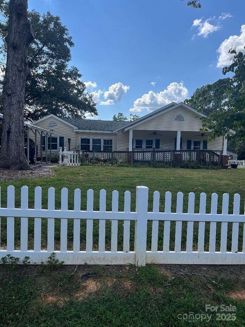 2 Acres of Residential Land with Home for Sale in Waxhaw, North Carolina