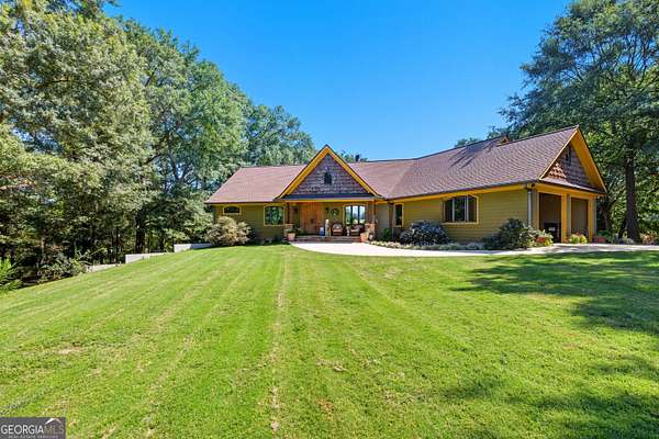 14 Acres of Land with Home for Sale in Lavonia, Georgia