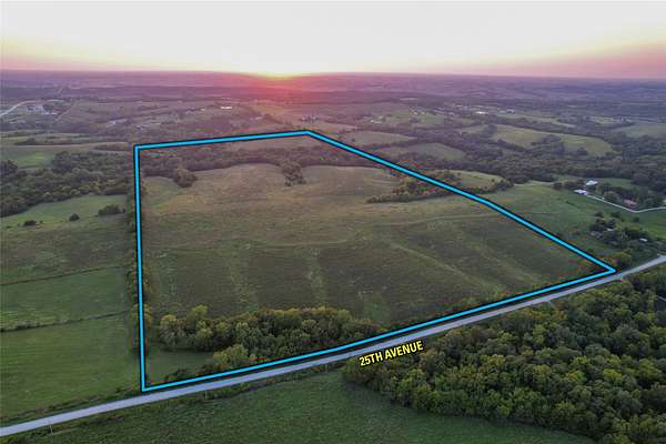 82.7 Acres of Land for Auction in New Virginia, Iowa