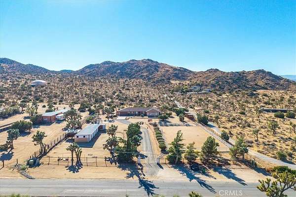 2 Acres of Residential Land with Home for Sale in Yucca Valley, California