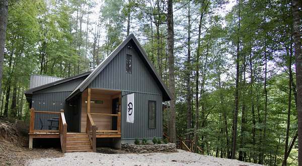 1.56 Acres of Residential Land with Home for Sale in Campton, Kentucky