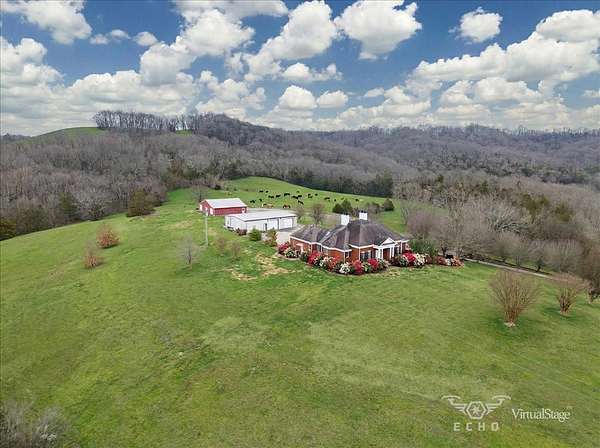 81.7 Acres of Land for Sale in Fayetteville, Tennessee