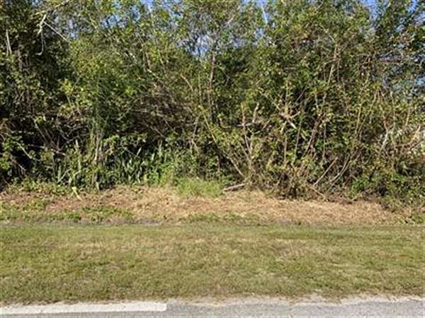 0.23 Acres of Residential Land for Sale in Port St. Lucie, Florida