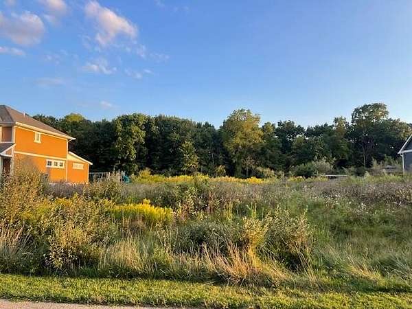 0.39 Acres of Residential Land for Sale in Whitmore Lake, Michigan