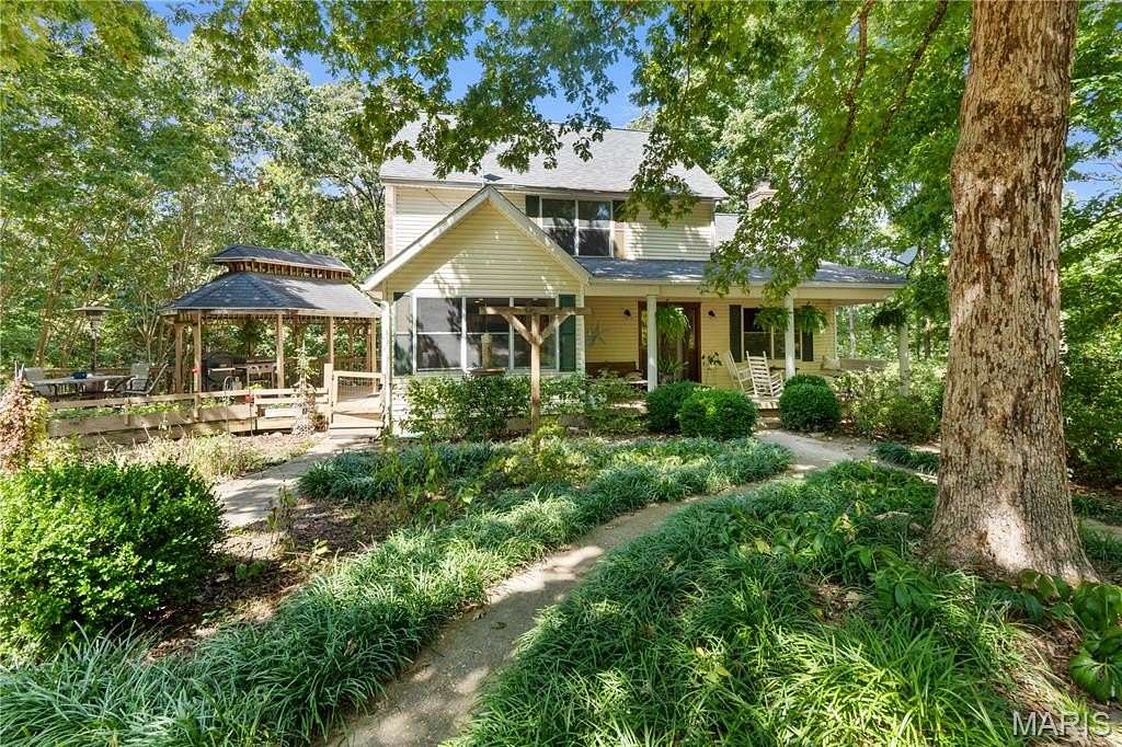 5 Acres of Residential Land with Home for Sale in Williamsville, Missouri