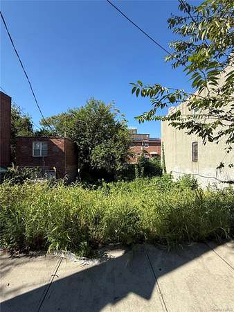 0.08 Acres of Land for Sale in Brooklyn, New York