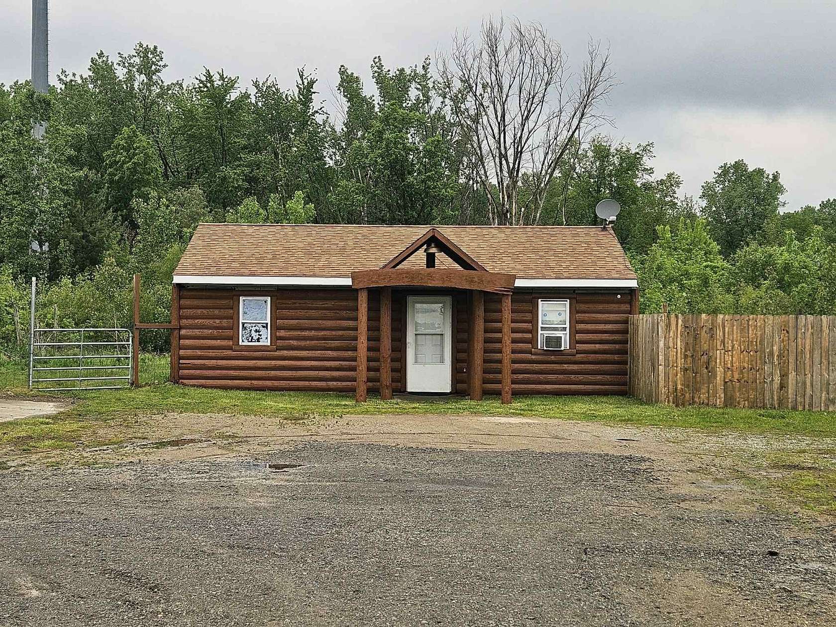 3.8 Acres of Improved Commercial Land for Sale in Three Oaks, Michigan