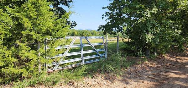 40 Acres of Recreational Land for Sale in Tuskahoma, Oklahoma