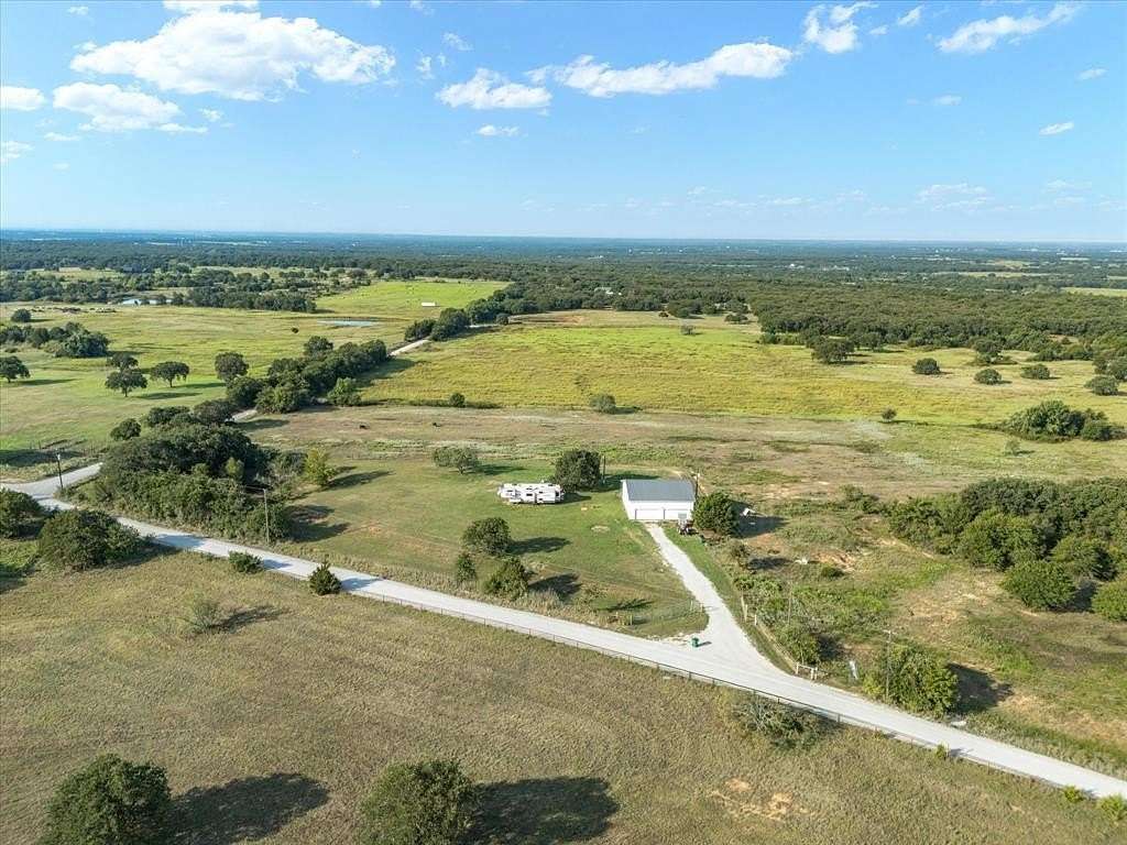20 Acres of Land with Home for Sale in Sunset, Texas