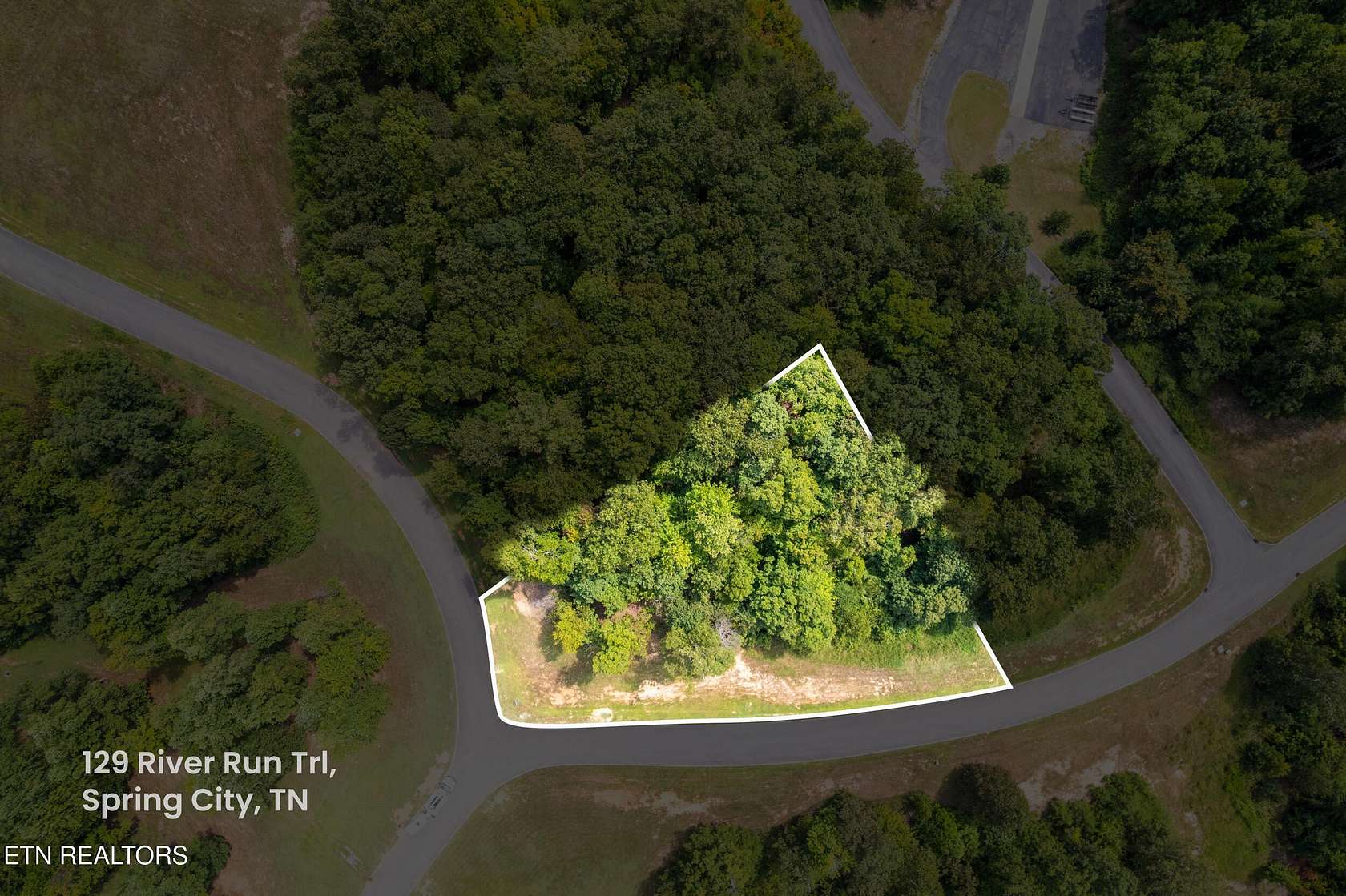 0.78 Acres of Residential Land for Sale in Spring City, Tennessee