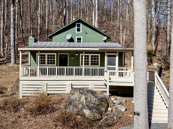3 Acres of Residential Land with Home for Auction in Syria, Virginia