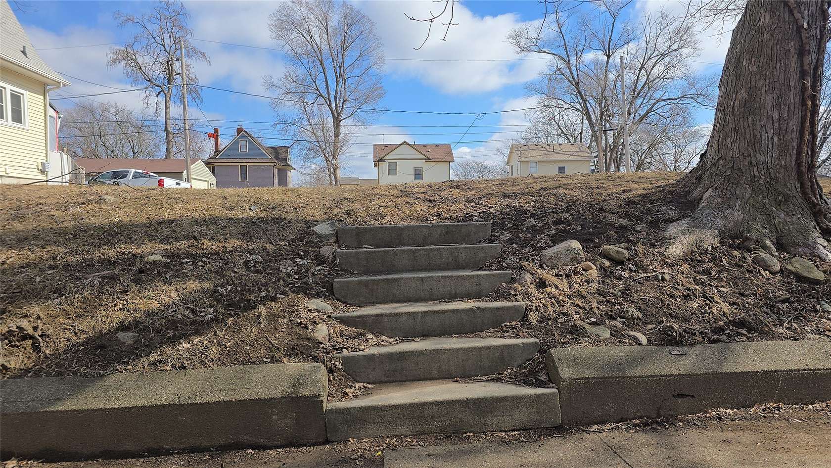 0.1 Acres of Land for Sale in Des Moines, Iowa