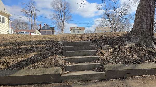 0.1 Acres of Land for Sale in Des Moines, Iowa