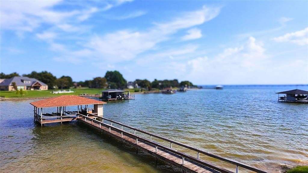 1.2 Acres of Residential Land for Sale in Kerens, Texas