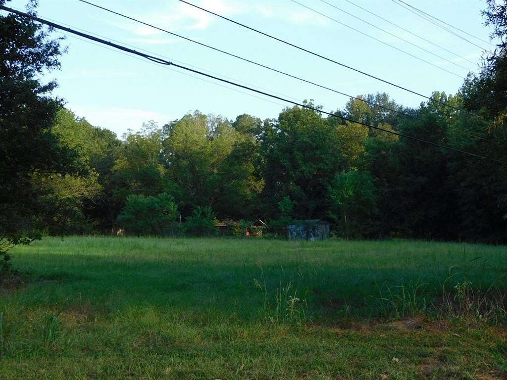 10 Acres of Agricultural Land for Sale in Springhill, Louisiana