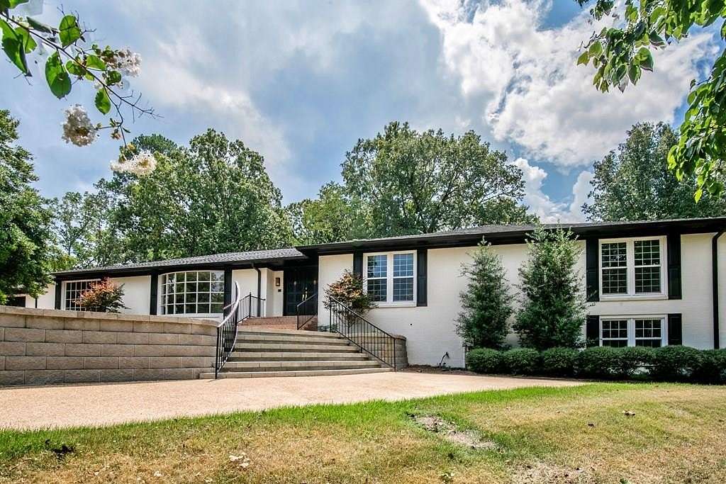 1.5 Acres of Residential Land with Home for Sale in Oxford, Mississippi