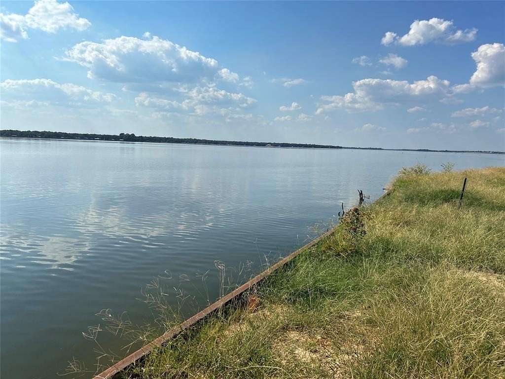 0.77 Acres of Land for Sale in Jewett, Texas