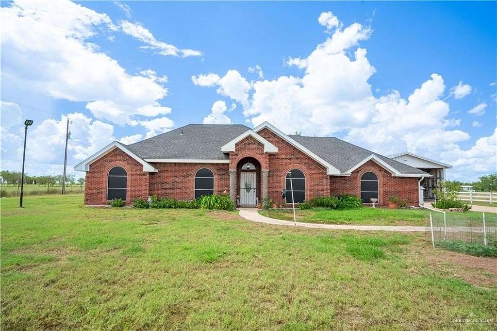 9.69 Acres of Land with Home for Sale in Edcouch, Texas