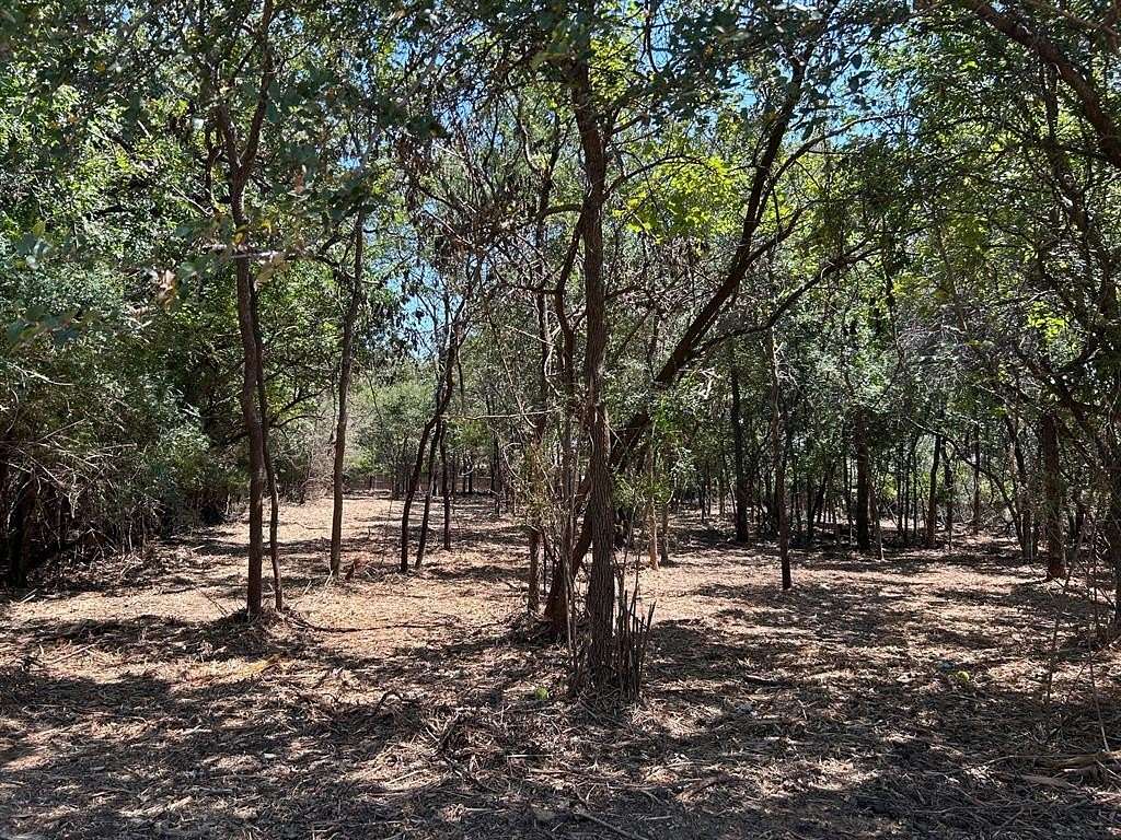 1 Acre of Residential Land for Sale in Azle, Texas