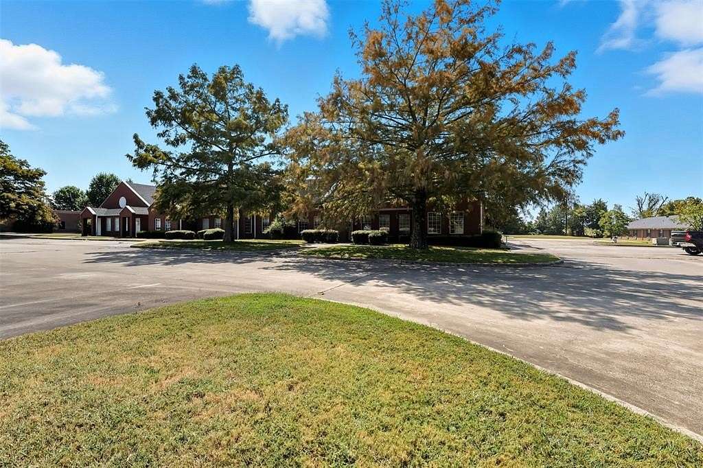 2.4 Acres of Commercial Land for Sale in Paris, Texas