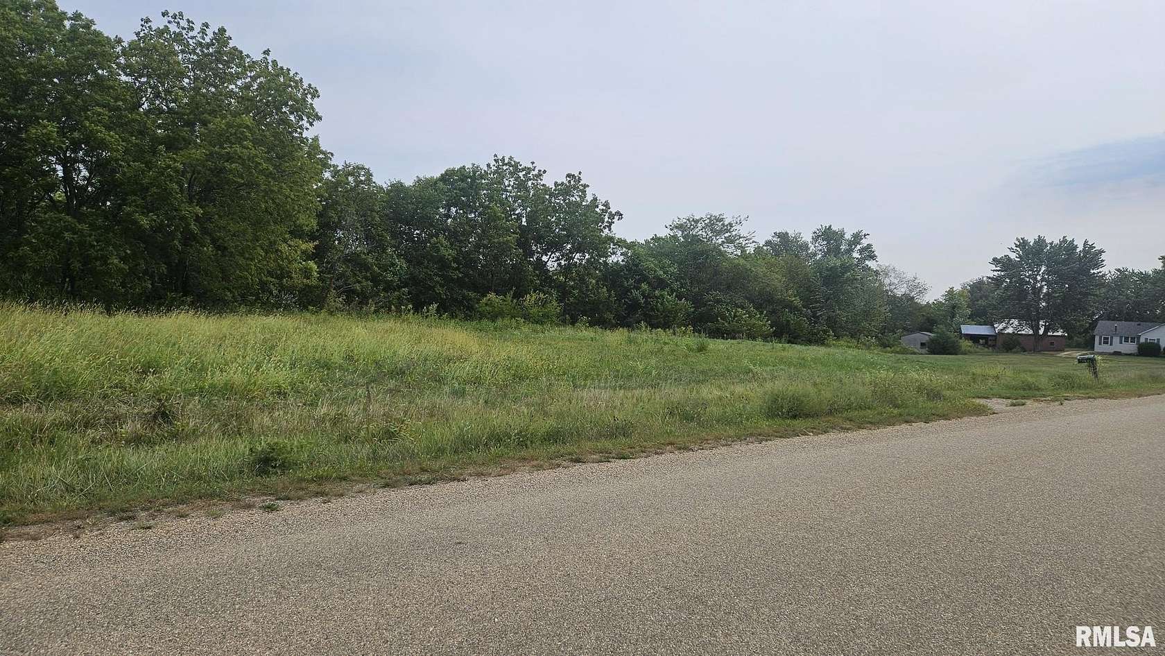 8.68 Acres of Land for Sale in Lewistown, Illinois