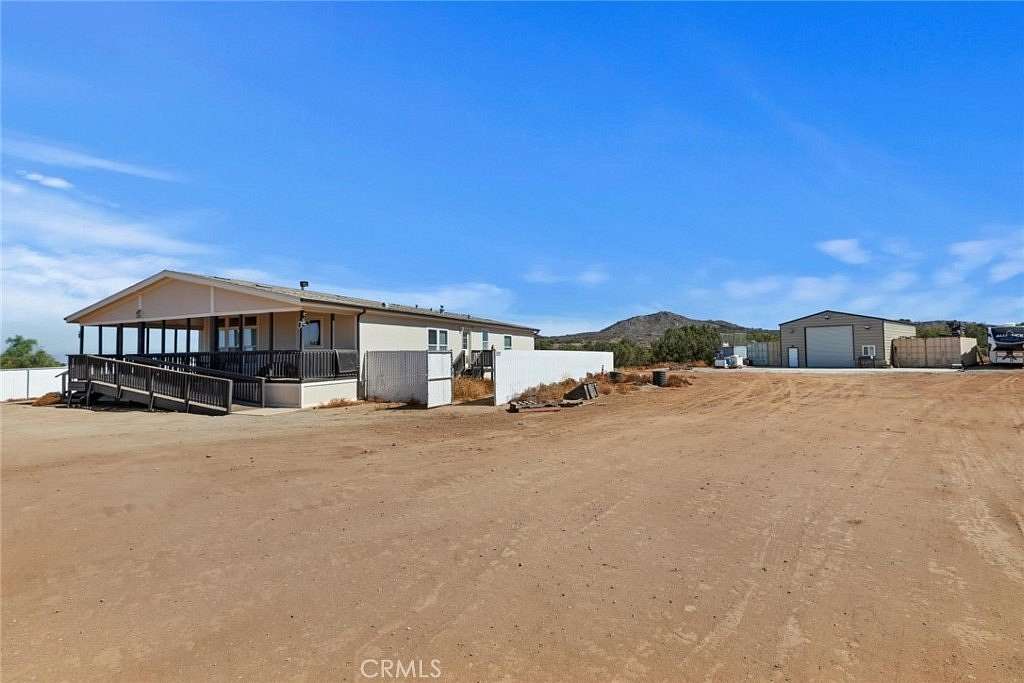 18 Acres of Land with Home for Sale in Lake Mathews, California