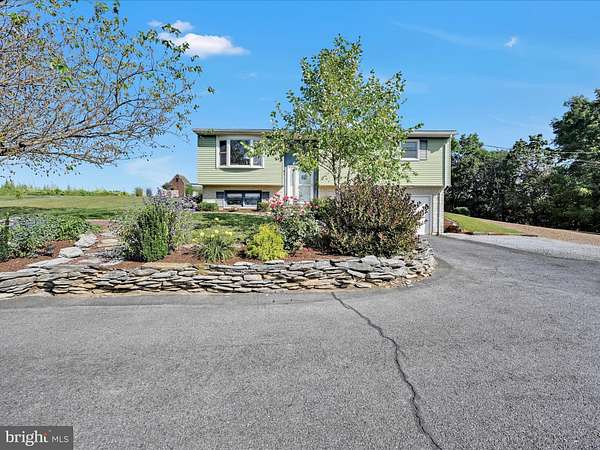 6 Acres of Land with Home for Auction in Richland, Pennsylvania