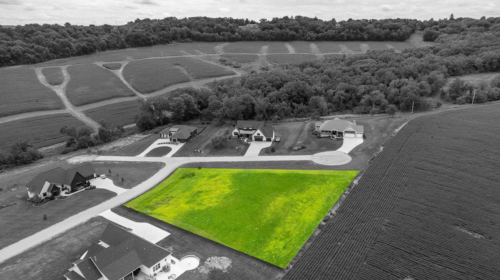 1.1 Acres of Residential Land for Sale in Dubuque, Iowa