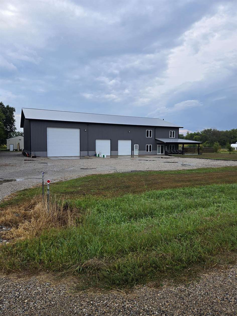 4.22 Acres of Residential Land with Home for Sale in Truesdale, Iowa