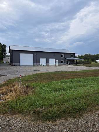 4.22 Acres of Residential Land with Home for Sale in Truesdale, Iowa