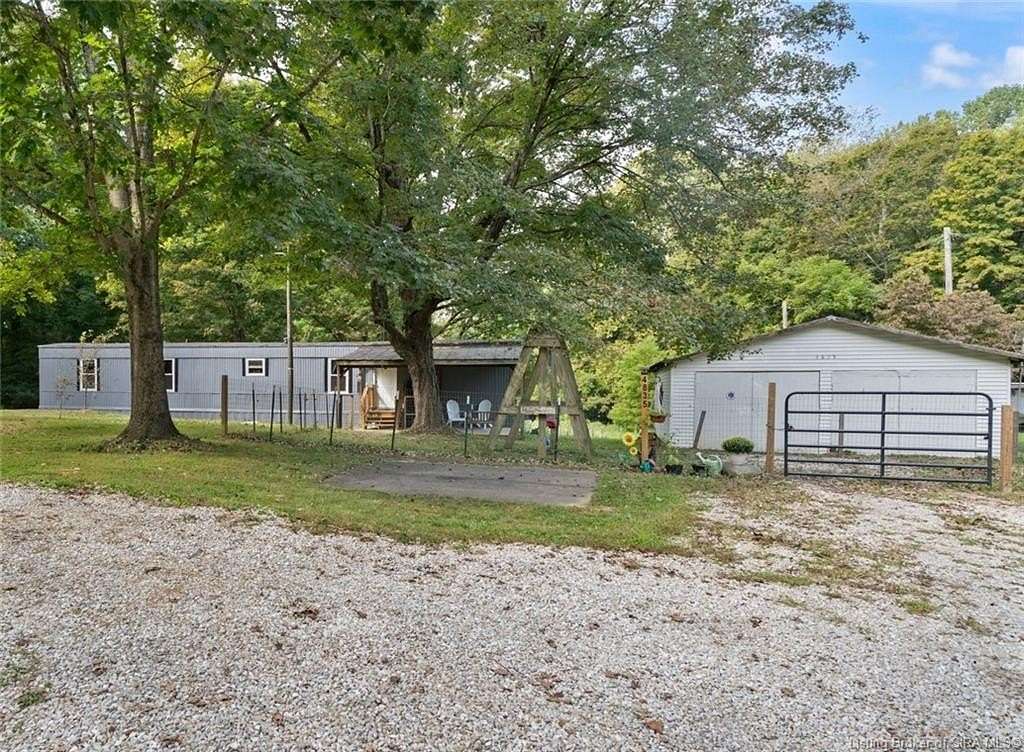 2.66 Acres of Residential Land with Home for Sale in Corydon, Indiana