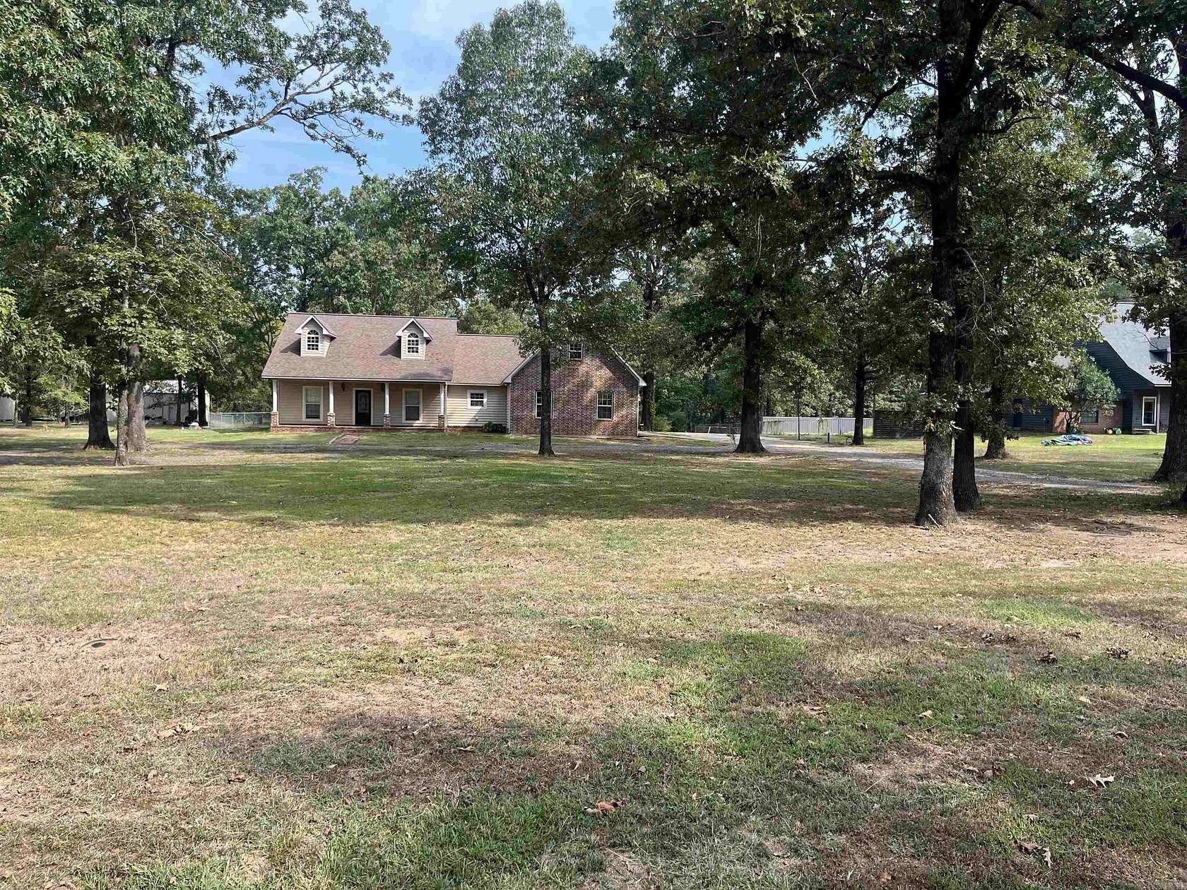 3.4 Acres of Residential Land with Home for Sale in Hope, Arkansas