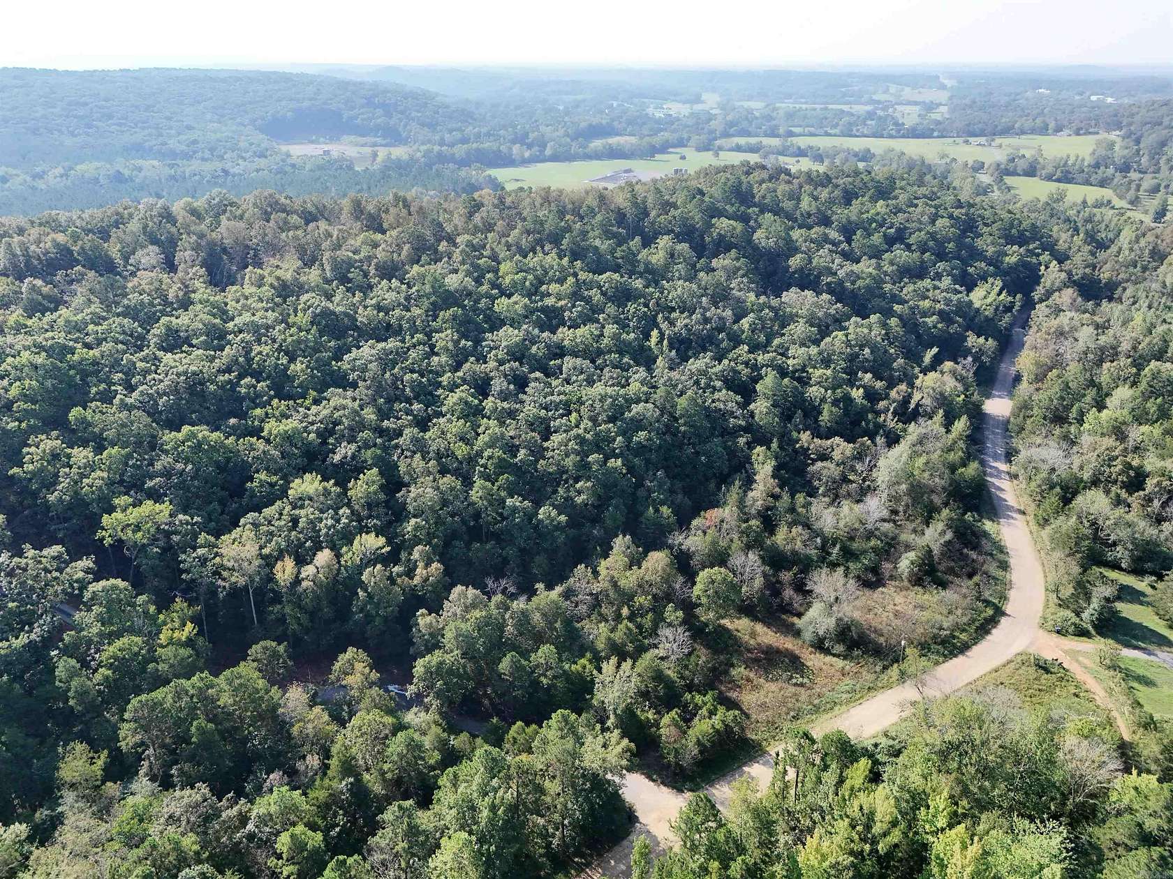 9 Acres of Residential Land for Sale in Bee Branch, Arkansas
