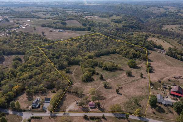 43.6 Acres of Land for Sale in Wilmore, Kentucky