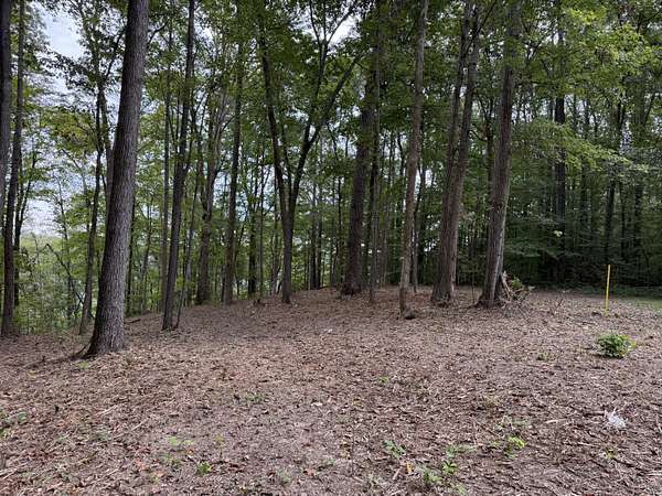 0.99 Acres of Land for Sale in Russell Springs, Kentucky