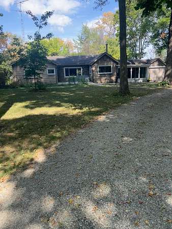 4.48 Acres of Residential Land with Home for Sale in Urbana, Ohio