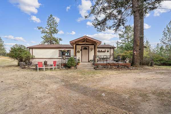 7.24 Acres of Residential Land with Home for Sale in Kalispell, Montana