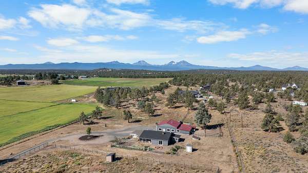 5 Acres of Land with Home for Sale in Bend, Oregon