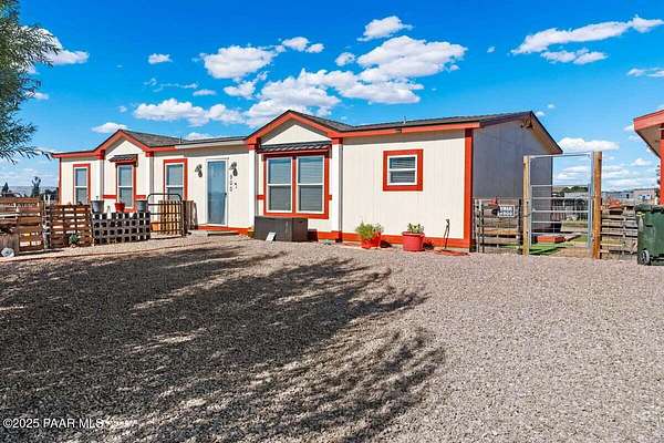 2 Acres of Residential Land with Home for Sale in Chino Valley, Arizona